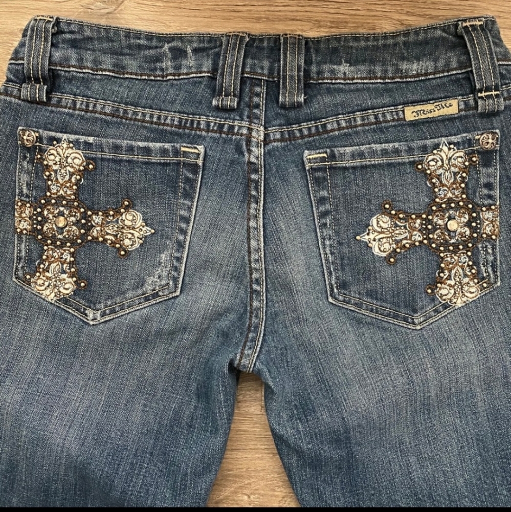 Miss Me Rhinestone Cross Bootcut Jeans Size 30